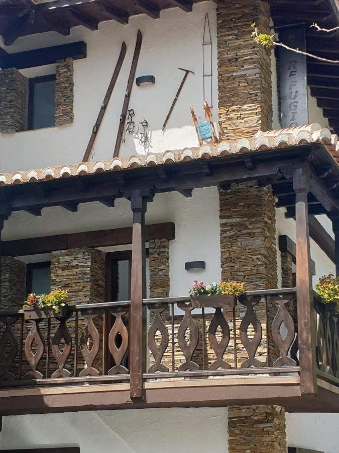 ホテル El Refugio ピノス・ヘニル エクステリア 写真